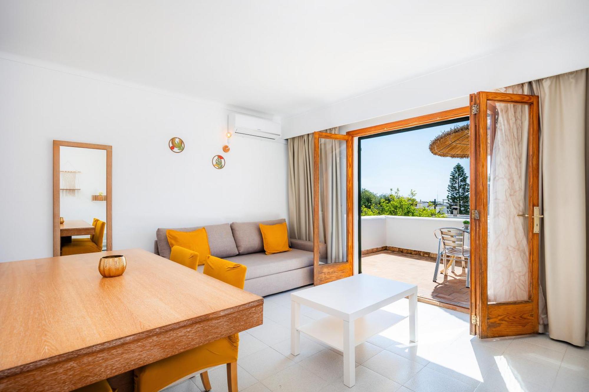 Apartment Felipe 2-5 *