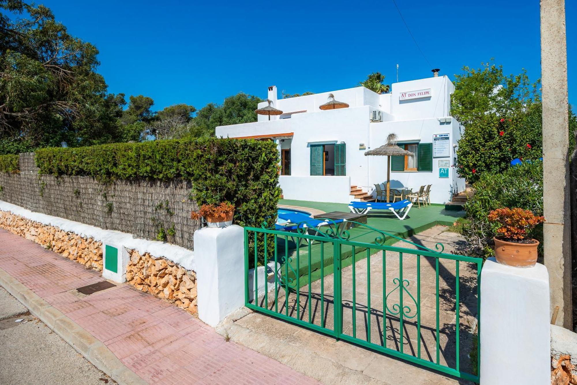 Apartment Felipe 2-5 *